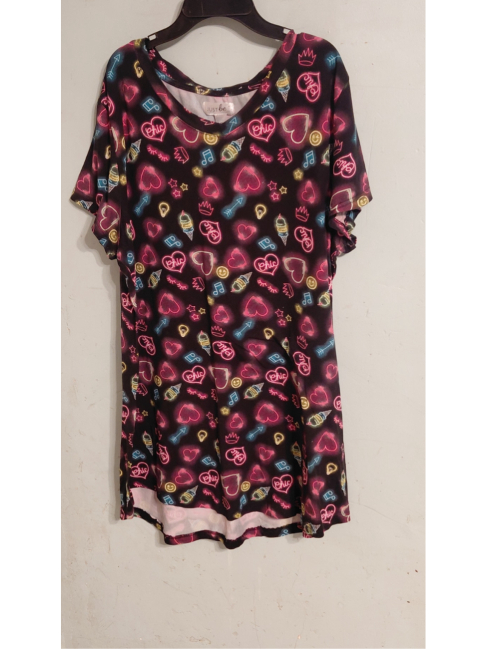 Women's Just Be... Short Sleeve Tee, XL, Black and Pink Neon Print